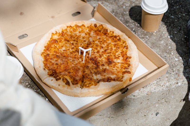 pizza luce delivery fresh hot pizza